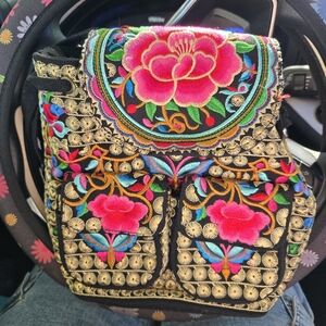 Vibrant Floral Embroidered Women's Backpack 8.5×9